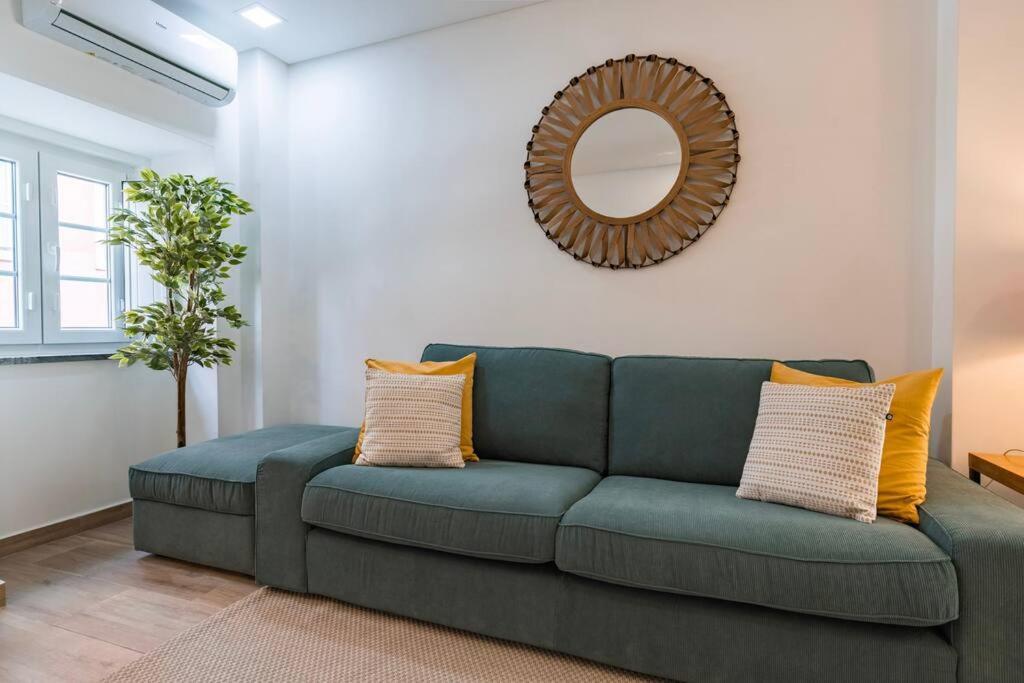 156 Banksy Oasis Terrace Apartment