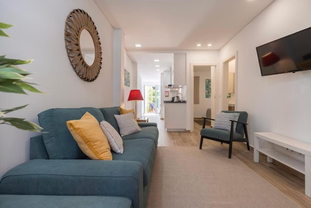 156 Banksy Oasis Terrace Apartment *
